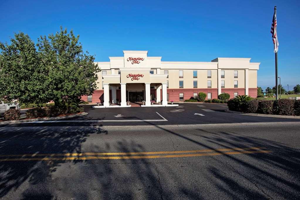 Hampton Inn Moultrie Buitenkant foto