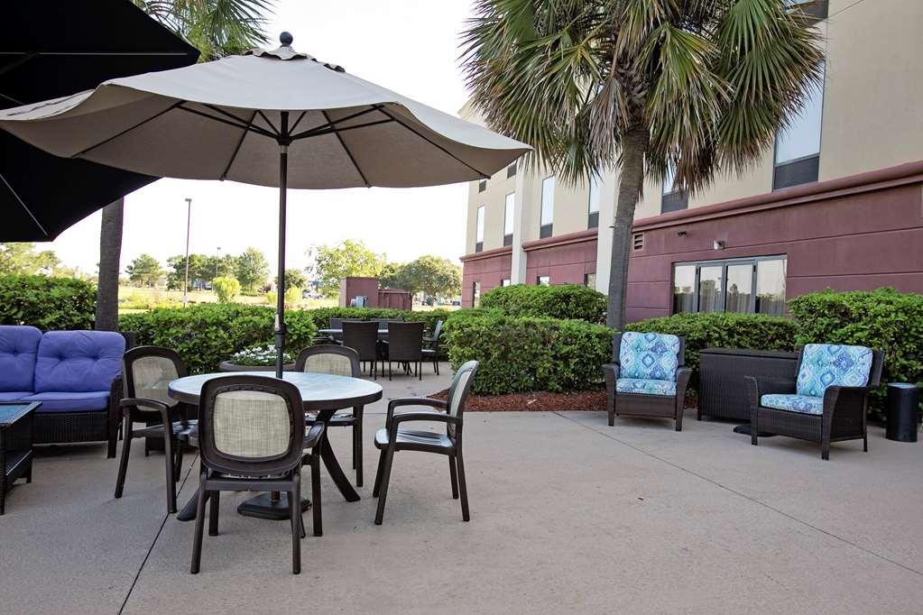 Hampton Inn Moultrie Buitenkant foto