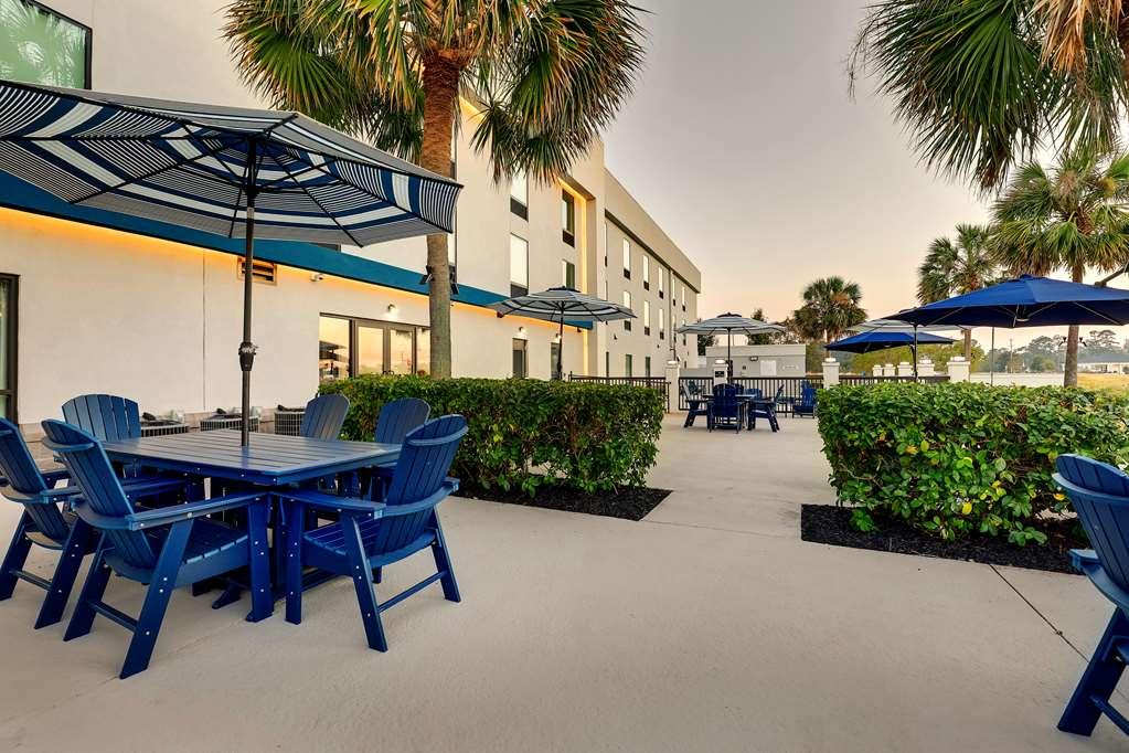 Hampton Inn Moultrie Buitenkant foto